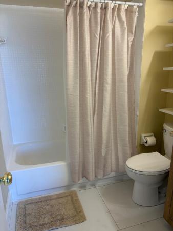 Coral Ridge East, 4501 NE 21st Ave #412, Fort Lauderdale, Florida 33308, image 3