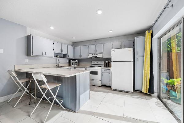 Los Mangos Patio Villas, 2616 SE 5th Cir #D, Boynton Beach, Florida 33435, image 3