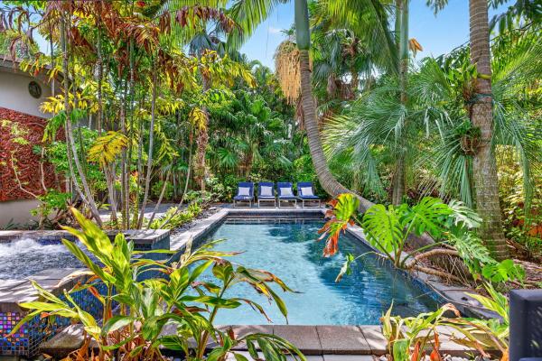 Placido Place, 118 NE 16th Pl, Fort Lauderdale, Florida 33305, image 1