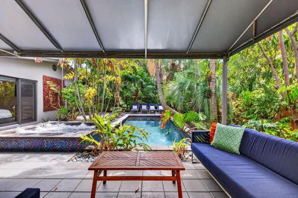 Placido Place, 118 NE 16th Pl, Fort Lauderdale, Florida 33305, image 3