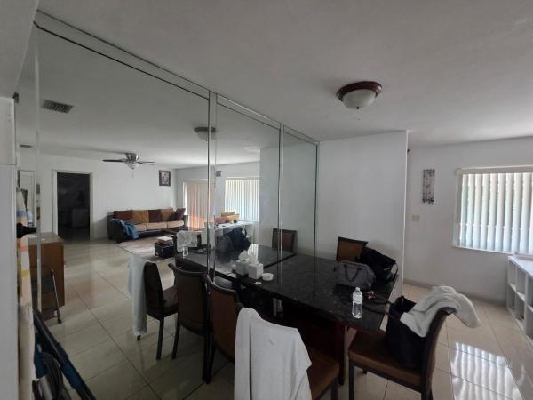 Coronet Glen, 2245 Fillmore St #7, Hollywood, Florida 33020, image 3