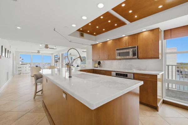 Harbor Towers & Marina, 3901 S Flagler Dr #1104, West Palm Beach, Florida 33405, image 3