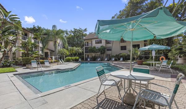 Palm-Aire Gardens, 4221 W Mcnab Rd #12, Pompano Beach, Florida 33069, image 2