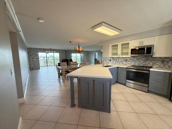 The Island At Cypress Bend, 2215 Cypress Island Dr #505, Pompano Beach, Florida 33069, image 3