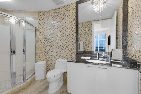 Tdr Tower 3, 15811 Collins Ave #2207, Sunny Isles Beach, Florida 33160, image 1