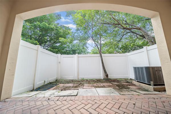 Catalina Place, 6603 Catalina Ln, Tamarac, Florida 33321, image 3