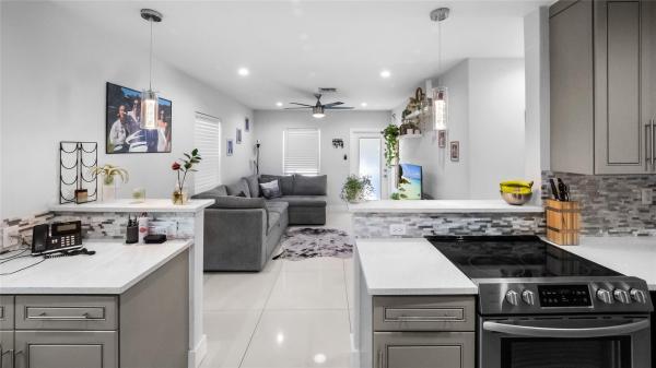 South Middle River, 1341 NW 5th Ave, Fort Lauderdale, Florida 33311, image 1