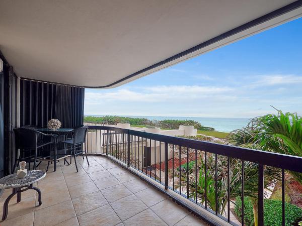 Eastpointe, 5380 N Ocean Dr #2E, Riviera Beach, Florida 33404, image 2