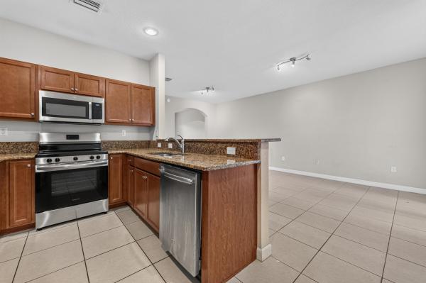 17094 SW 95th Ter, Unincorporated Dade County, Florida 33196, image 3