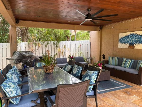 Siena Oaks, 1025 Siena Oaks Cir W, Palm Beach Gardens, Florida 33410, image 1
