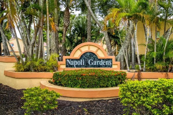 950 Coral Club Dr, Coral Springs, Florida 33071, image 2