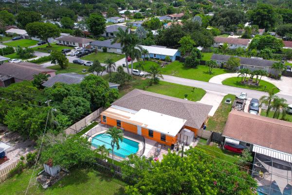 6767 Massachusetts Dr, Lake Worth, Florida 33462, image 2