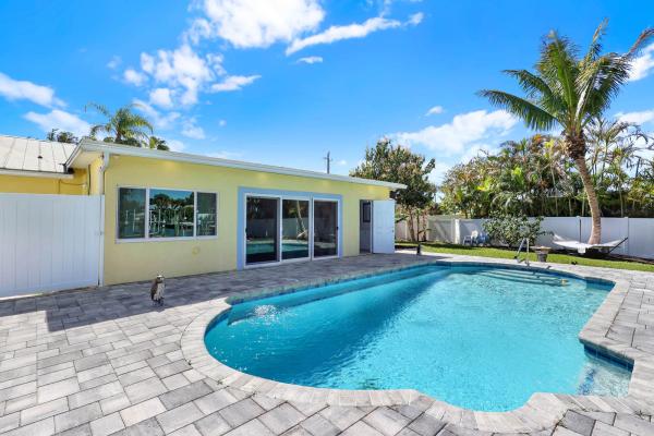 Surfside, 1902 Mimosa Ave, Fort Pierce, Florida 34949, image 1