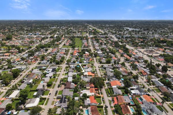 3311 SW 105th Ct, Unincorporated Dade County, Florida 33165, image 2