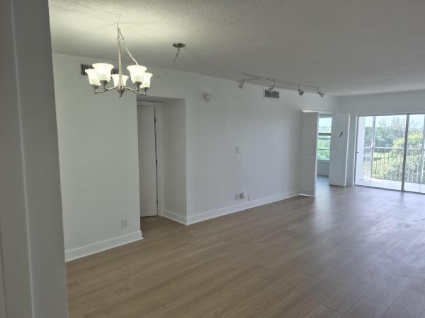 Palm-Aire Country Club 1, 3050 N Palm Aire Dr #702, Pompano Beach, Florida 33069, image 3