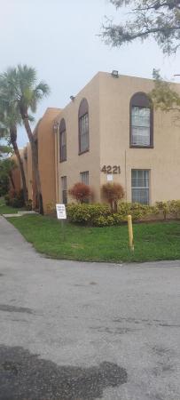 Wood Hue, 4221 NW 19th St #296, Lauderhill, Florida 33313, image 3