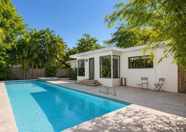 Bayshore, 485 NE 55th Ter, Miami, Florida 33137, image 3