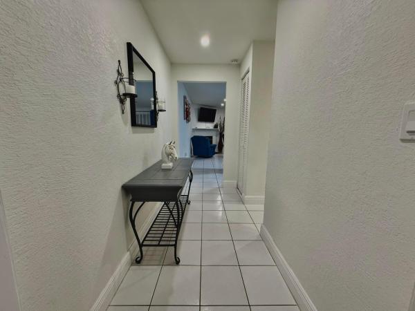 Georgian Courts, 13474 Old Englishtown Rd, Wellington, Florida 33414, image 1