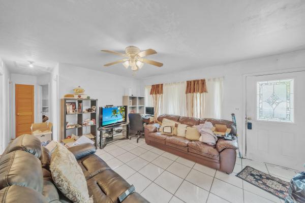 Liberty Homes Estates, 21101 NW 29th Ave, Miami Gardens, Florida 33056, image 2