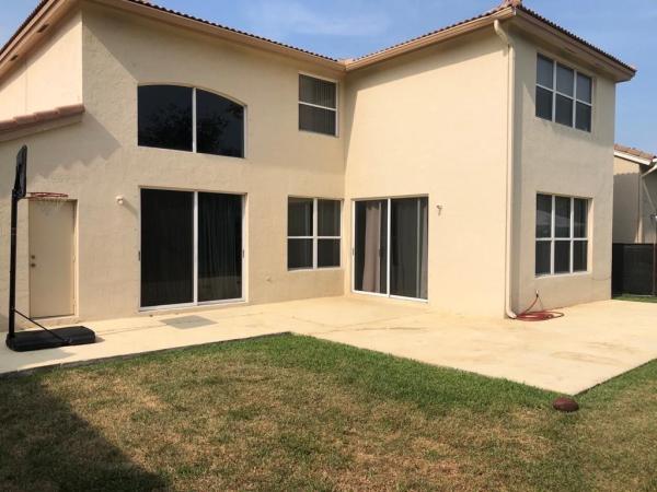 Lake St Croix At Indigo Lakes, 5414 NW 48th St, Coconut Creek, Florida 33073, image 2