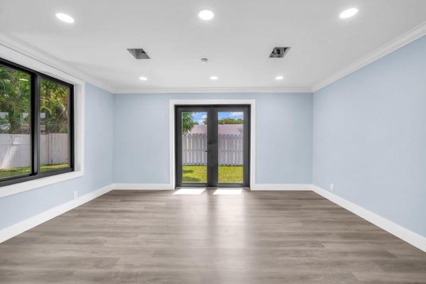 Norwood, 850 SW 1st Ter, Pompano Beach, Florida 33060, image 3