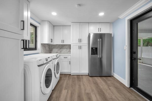 Norwood, 850 SW 1st Ter, Pompano Beach, Florida 33060, image 2