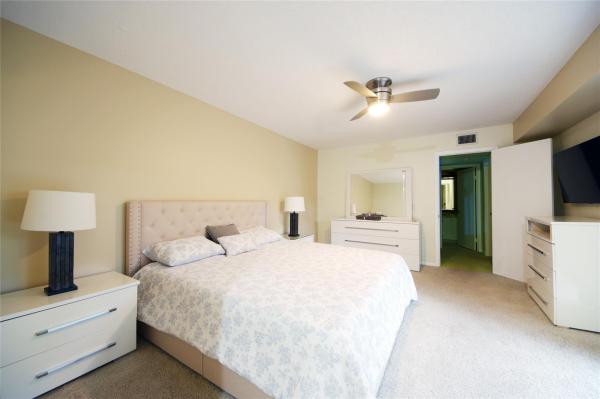 Embassy Park, 1700 Embassy Dr #504, West Palm Beach, Florida 33401, image 2