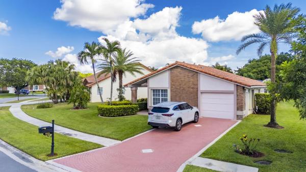 Boca Greens Country Club, 19626 Sea Pines Way, Boca Raton, Florida 33498, image 1