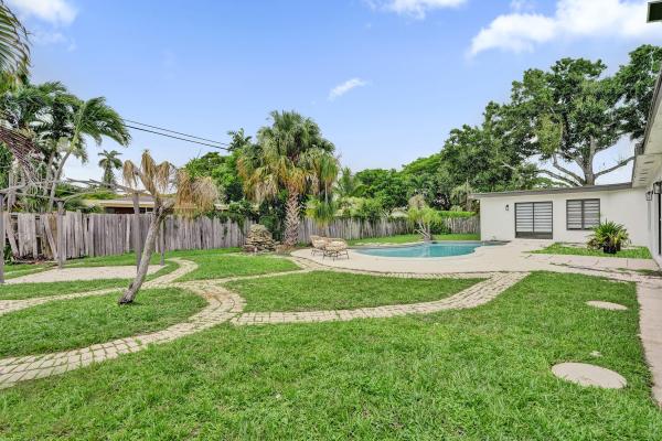 Plantation Gardens, 885 Azalea Ct, Plantation, Florida 33317, image 1