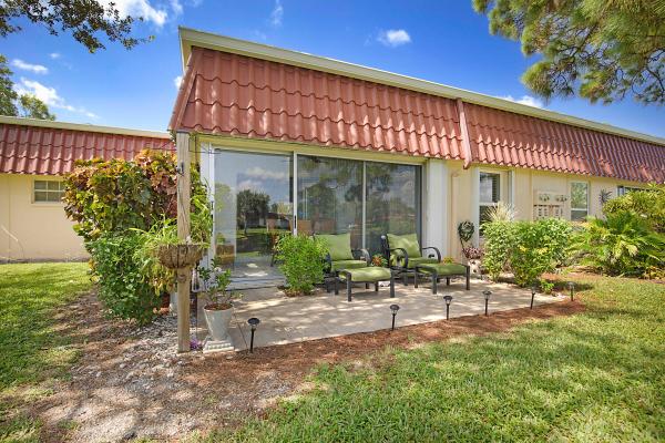 352 Covered Bridge Blvd #A, Lake Worth, Florida 33467, image 1