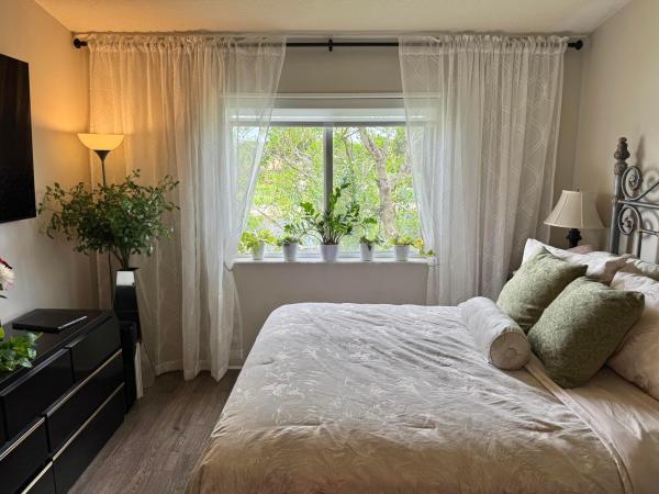 The Cove At Briar Bay, 3478 Briar Bay Blvd #206, West Palm Beach, Florida 33411, image 2