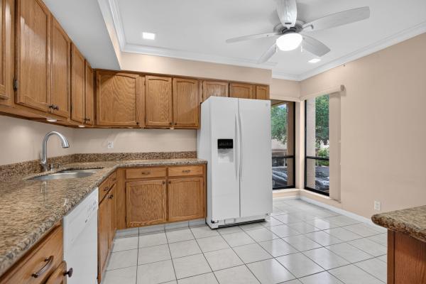 6421 Pumpkin Seed Cir #217, Boca Raton, Florida 33433, image 2