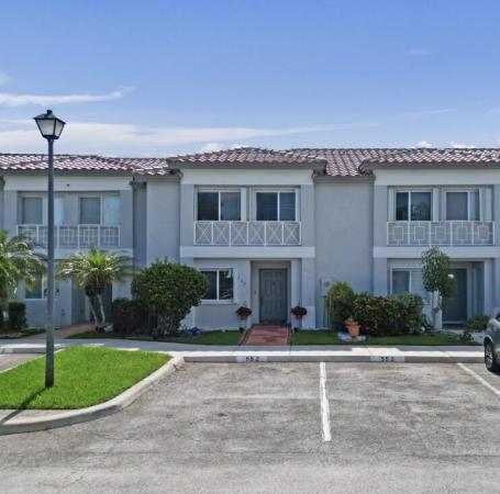 Malibu Bay, 552 NW 208th Ter, Pembroke Pines, Florida 33029, image 1