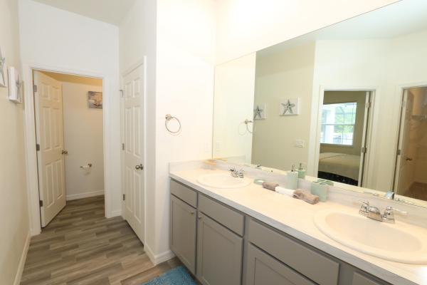 592 SW Dauphin Ave, Port St. Lucie, Florida 34953, image 2