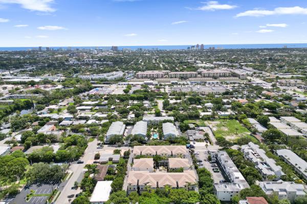Old Florida Village, 2730 Old Florida Trl, Wilton Manors, Florida 33334, image 2