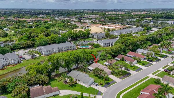 The Palm Club, 1252 Pine Sage Cir, West Palm Beach, Florida 33409, image 2