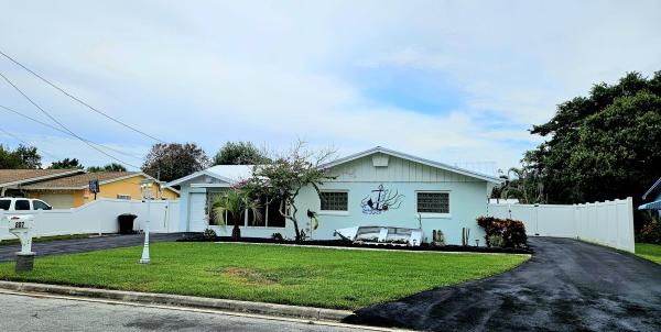 Grandview Gardens, 807 Grandview Blvd, Fort Pierce, Florida 34982, image 1