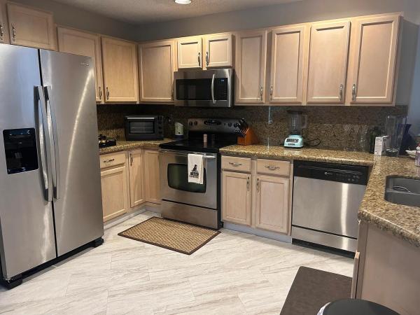 Palm Beach Bath & Tennis, 13284 Majestic Pine Ct, Delray Beach, Florida 33484, image 2