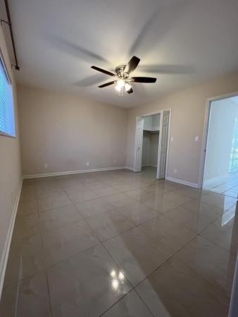 Paradise Palms, 497 W Conference Dr, Boca Raton, Florida 33486, image 3