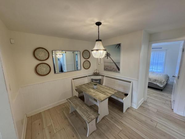 Lake Worth Town, 17 S D St #1, Lake Worth Beach, Florida 33460, image 1