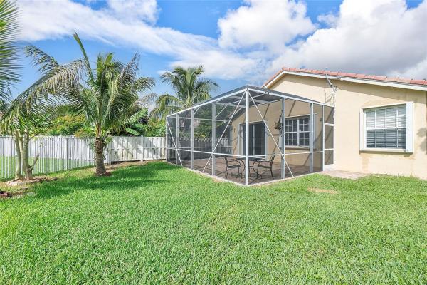 Mayfair At Wyndham Lakes, 5385 NW 124th Way, Coral Springs, Florida 33076, image 3