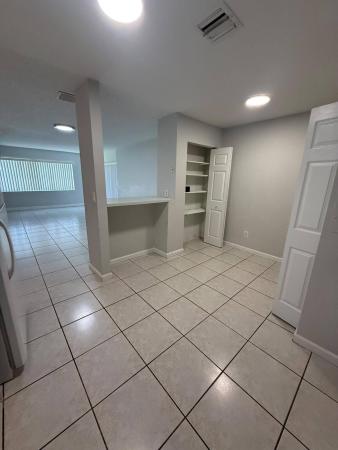 Grenadier Lakes At Welleby, 3647 NW 94th Ave #4H, Sunrise, Florida 33351, image 2