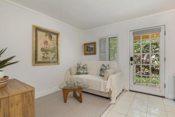 155 Peruvian Ave #BACK COTTAGE, Palm Beach, Florida 33480, image 2