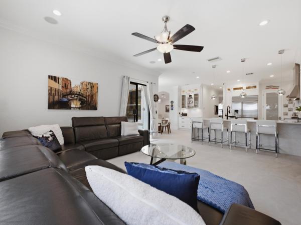 Equus, 9517 Equus Cir, Boynton Beach, Florida 33472, image 2