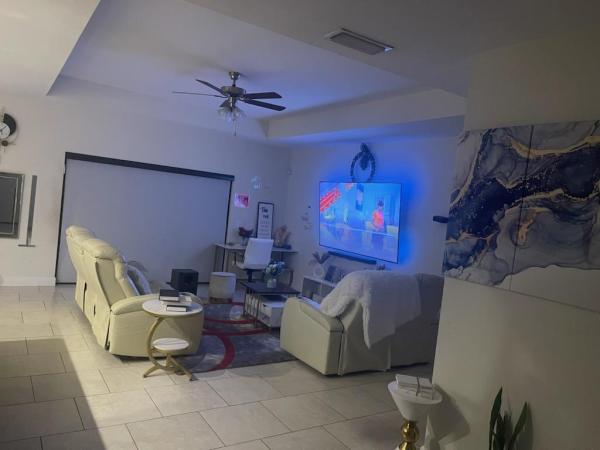 Lehigh Acres, 4111 20th St SW, Lehigh Acres, Florida 33976, image 2
