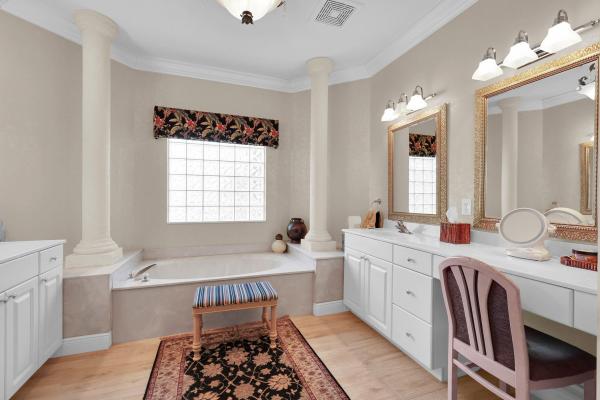 19064 SE Jupiter River Dr, Jupiter, Florida 33458, image 2