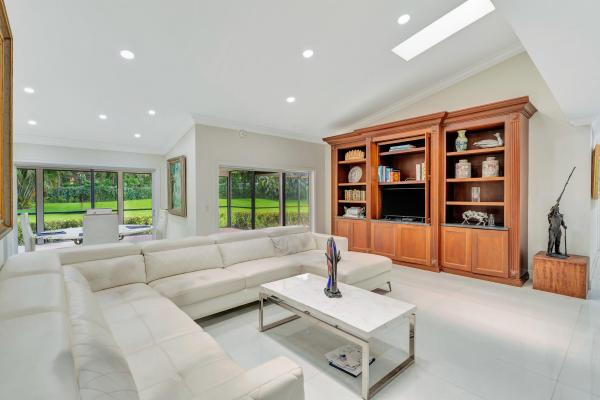Eastpointe Country Club, 6164 Celadon Cir, Palm Beach Gardens, Florida 33418, image 2