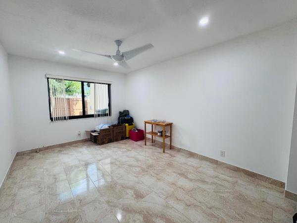 Foxwood Estates Of Lakeside Green, 4918 Alder Dr #D, West Palm Beach, Florida 33417, image 1