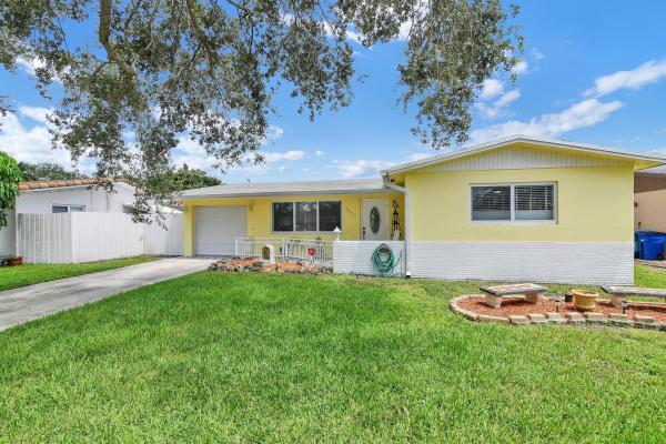 Summertime Isles, 9473 SW 51st St, Cooper City, Florida 33328, image 2