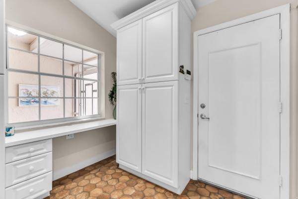 Emerald Pointe, 7943 Lake Sands Dr, Delray Beach, Florida 33446, image 3